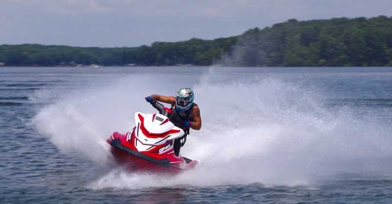 Illustration for article titled Should You Get A Jet Ski? We Rode A Cheap One And A Fast One To Find Out